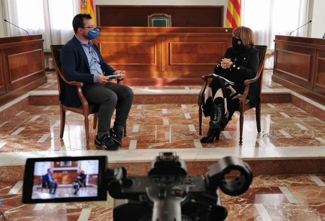 Daniel Ardid entrevista a Liduvina Gil, concejal Sanidad de Gandia 