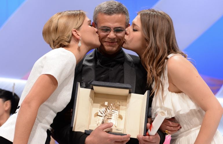 El director de &#039;La vida de Adèle&#039;, Abdellatif Kechiche, y las actrices Lea Seydoux y Adele Exarchopoulos.