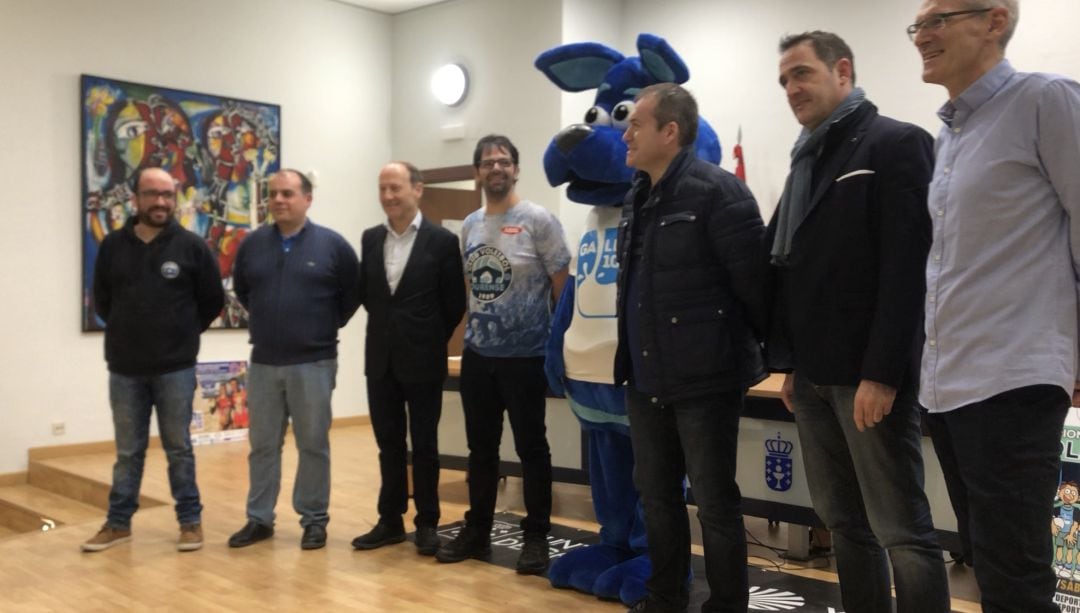 En Ourense se presentó el Campeonato Gallego de Voleibol Benjamín y Alevín