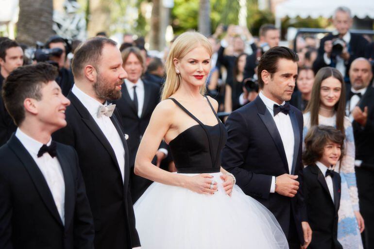 El director Yorgos Lanthimos, la actriz Nicole Kidman y los actores Colin Farrell y Sunny Suljic, en la presentación de &#039;The Killing Of A Sacred Deer&#039; 