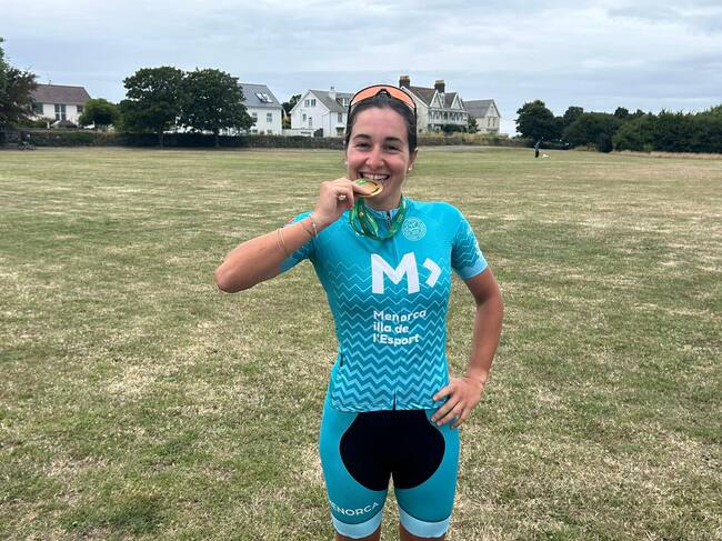 La ciclista ciutadellenca va aconseguir el primer or per a Menorca als Island Games de Guernsey.
