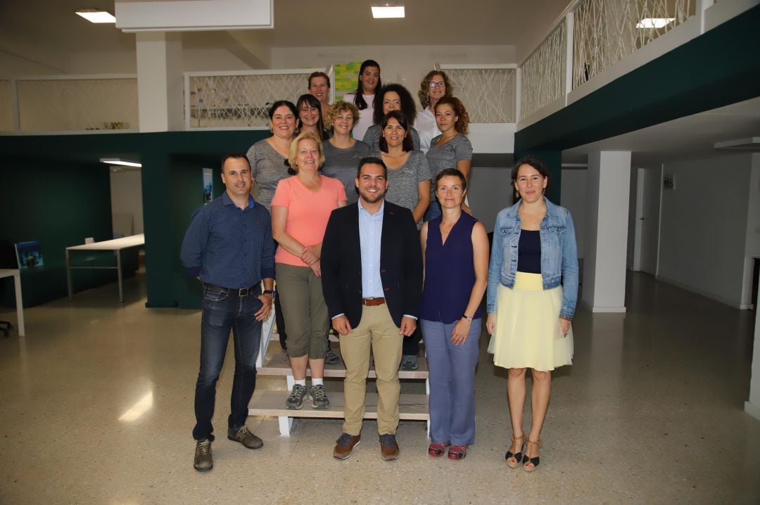 Las evaluadoras de la Red Global de Geoparques de la Unesco con las autoridades del Cabildo de Lanzarote.