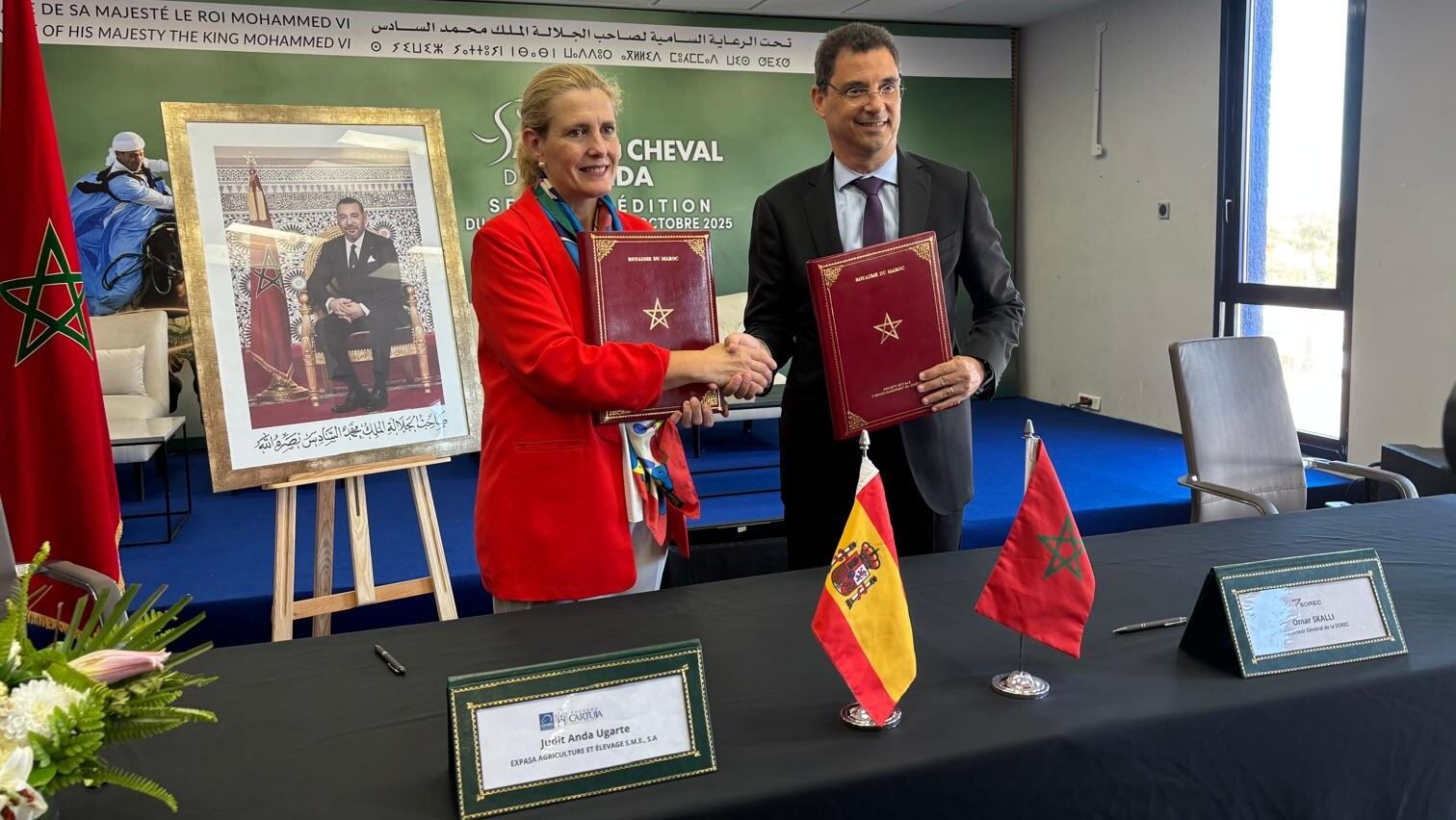 Judit Anda Ugarte, presidenta y consejera delegada de EXPASA, y por Omar Skalli, director general de SOREC