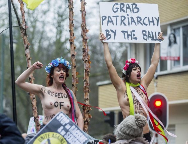 FOTOGALERÍA | Protestas en Bruselas contra la visita del vicepresidente de EEUU, Mike Pence.