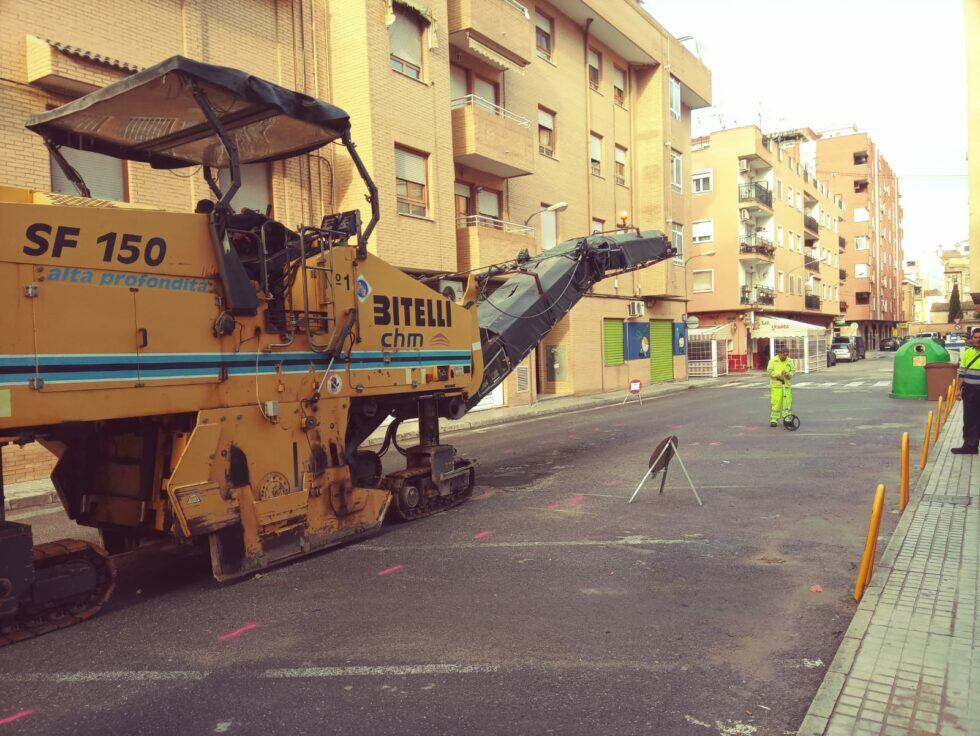 Asfaltado de calles en Villena