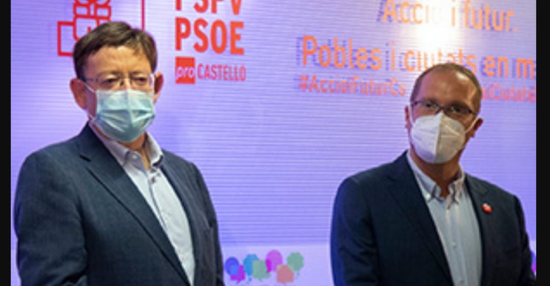 El president de la Generalitat, Ximo Puig, junto a Ernest Blanch, al frente del PSPV en la provincia