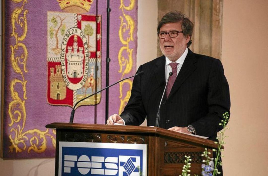 Santiago Aparicio, presidente del FOES.