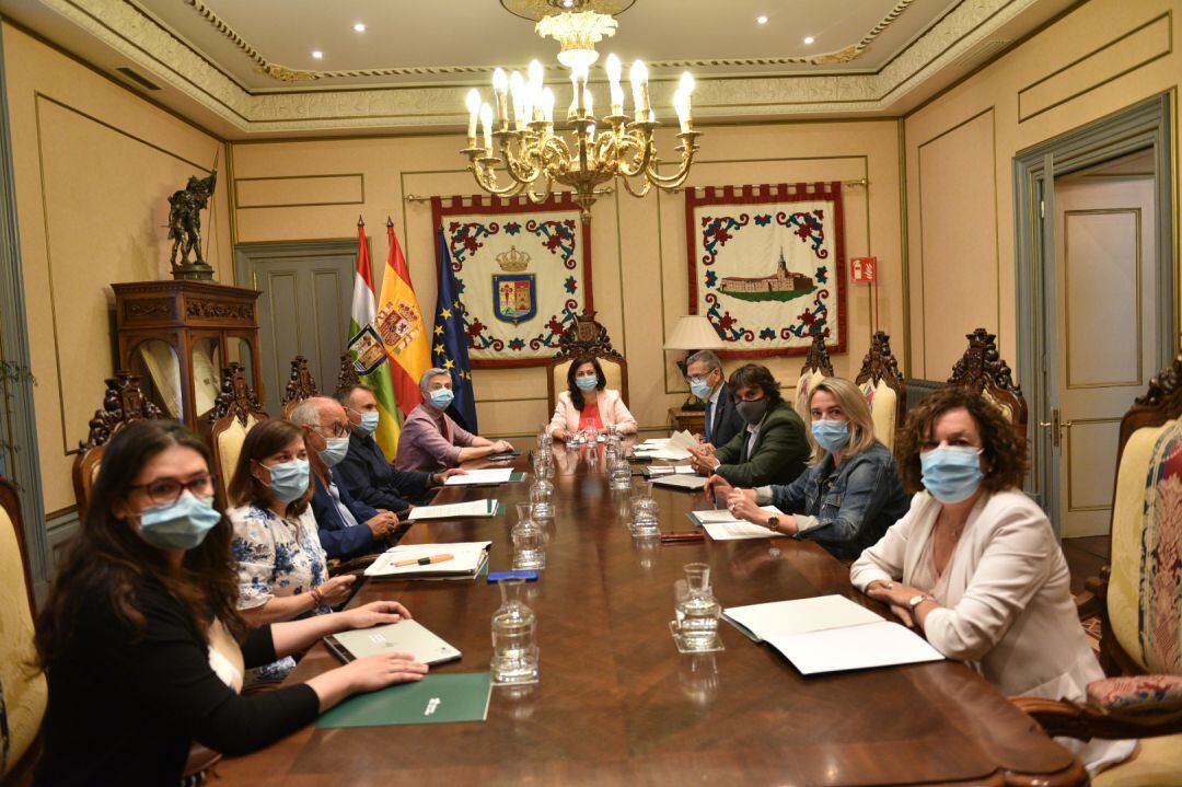 Imagen de la reunión del consejo de gobierno