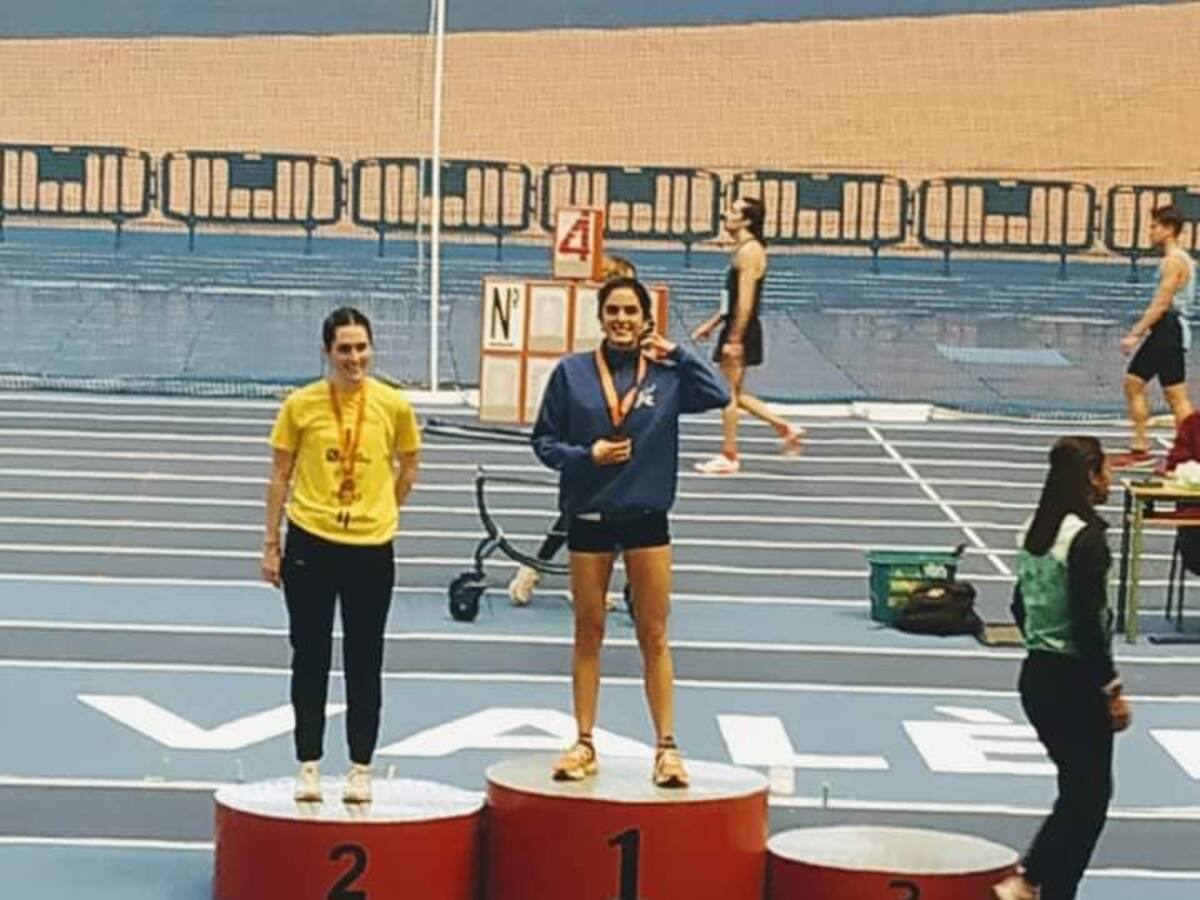 Violeta López, Campeona Autonómica Sub23 de Pista Cubierta en el Velódromo Luis Puig de Valencia.