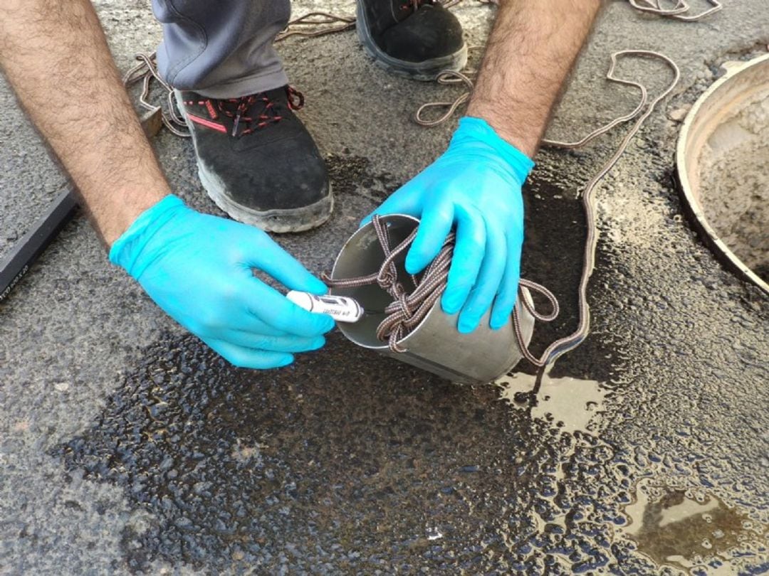 Análisis de aguas residuales.