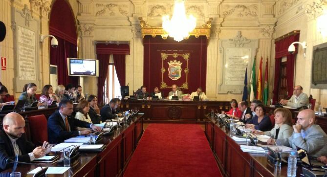 Pleno municipal en la Casona del Parque