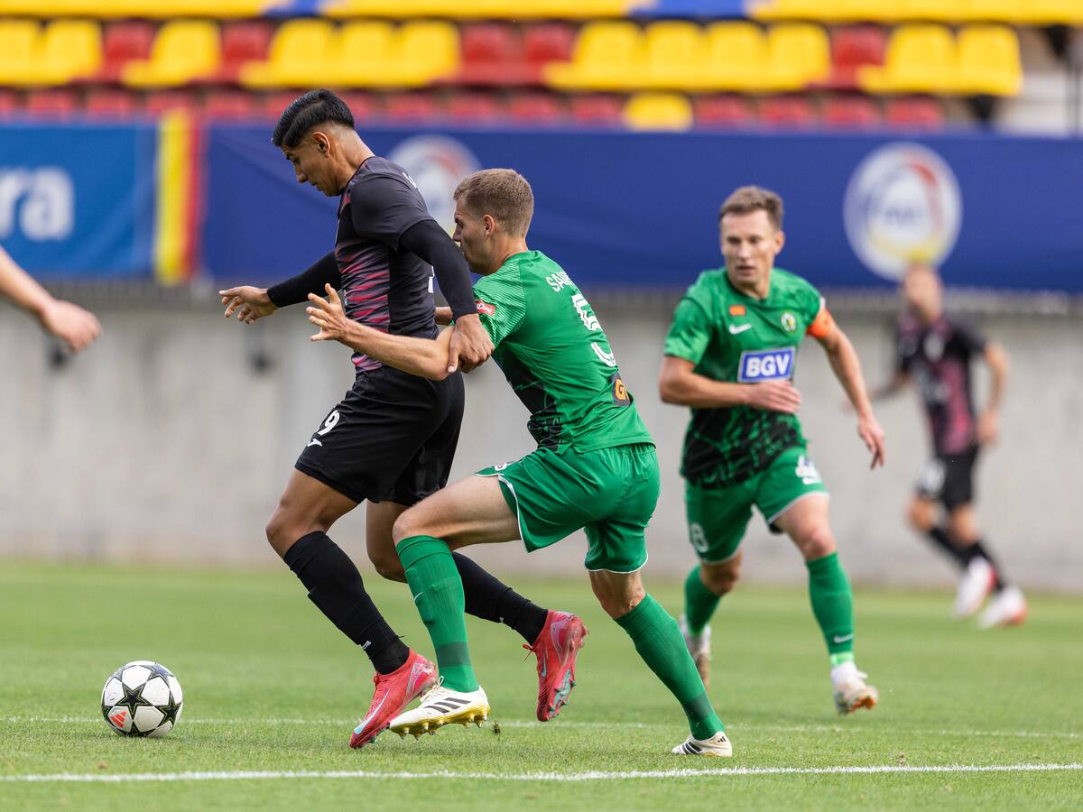 L'FC Santa Coloma i l'Atlètic d'Escaldes cauen eliminats de la Conference