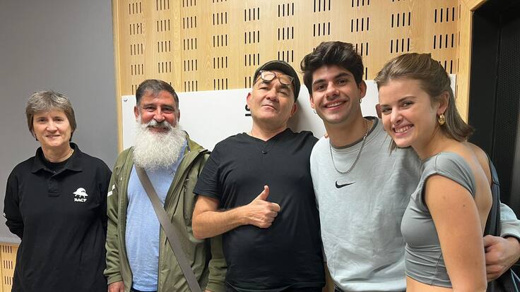 Emoticonos y 'Ni tu ni nadie, Pep' Grease y Frikimón