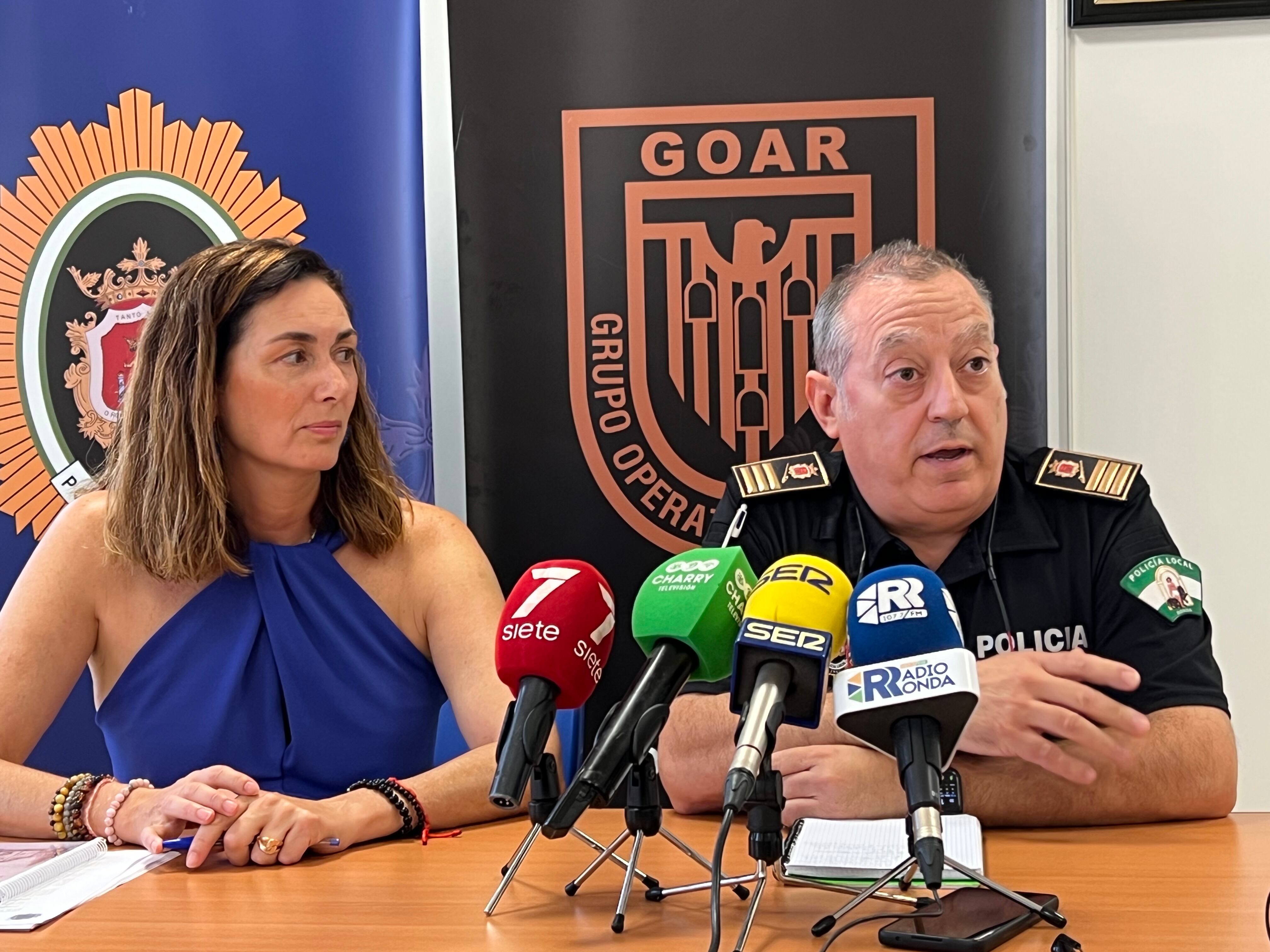 La edil de Seguridad Ciudadana, Cristina Durán, junto al Jefe de la Policía Local de Ronda