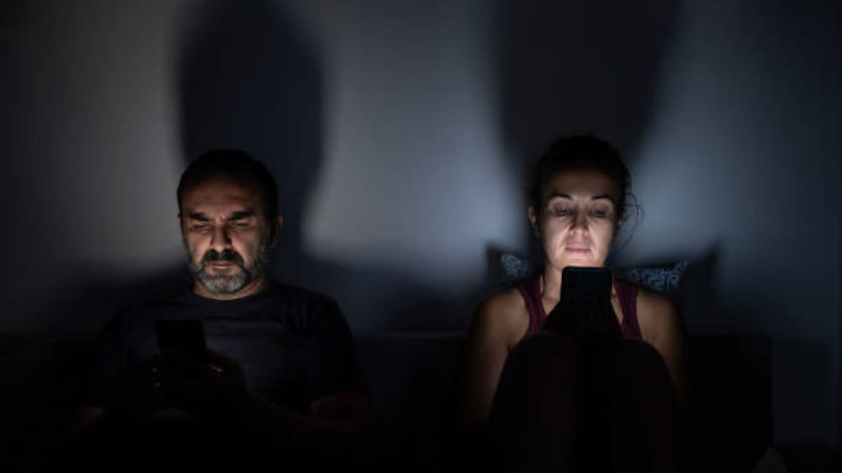 Anna Vicen Renner, coach de pareja: "El móvil está generando más problemas que una infidelidad"