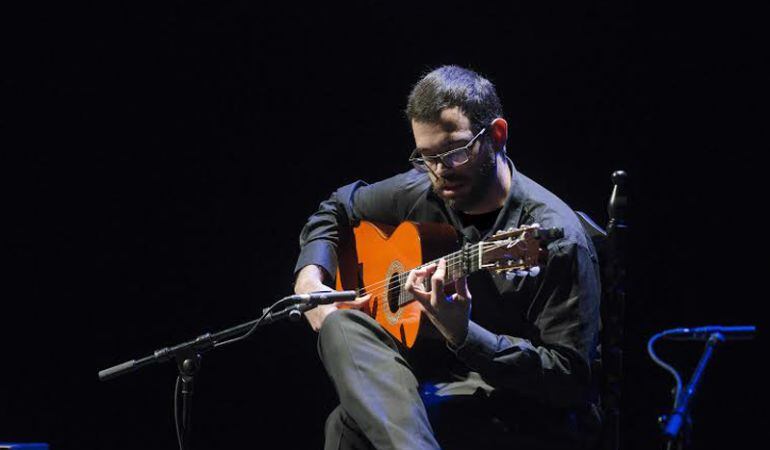La gala contará con la actuación del joven cacereño Javier Conde, que ha conseguiro el Premio Guitarra en el concurso Alcobendas Flamenca Nuevos Talentos 2016