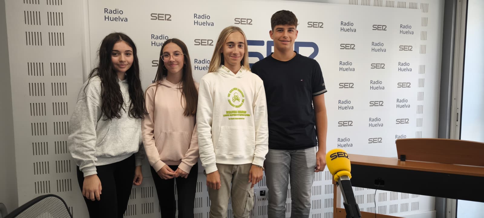 Enrique, Antonio, Mónica y Sofia, cuatro pianistas onubenses