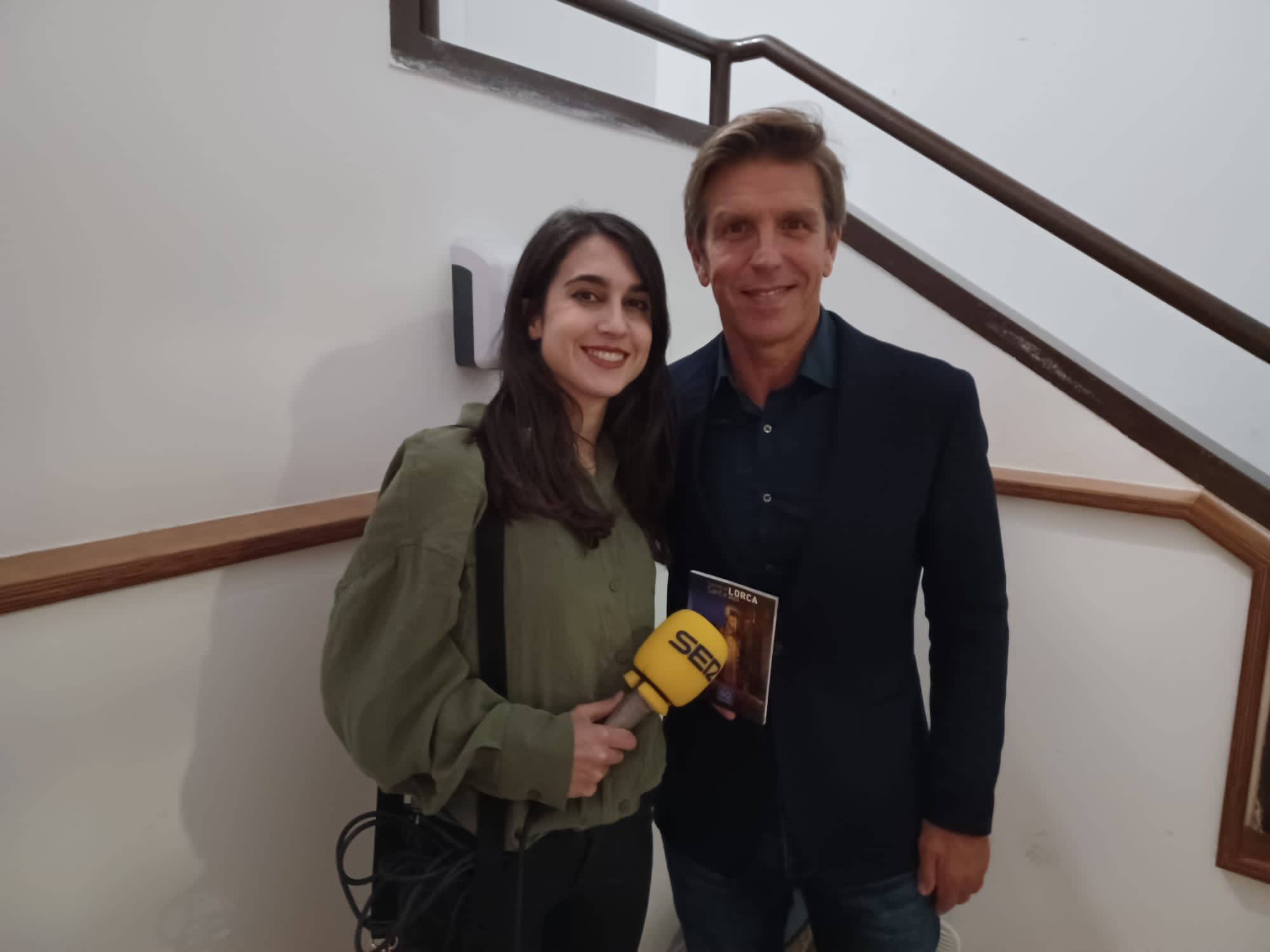 Raquel González, periodista de Radio Lorca y Manuel Díaz 'El Cordobés'