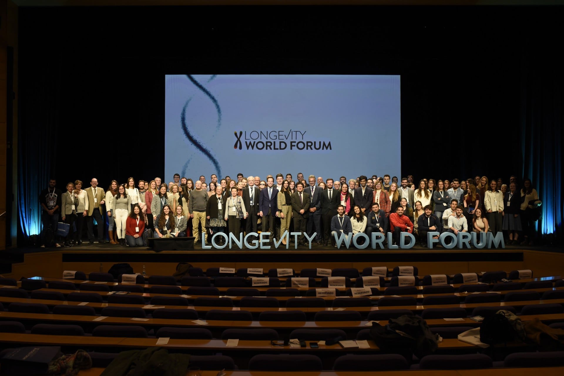 Participantes en el tercer Longevity World Forum que se celebra en Alicante