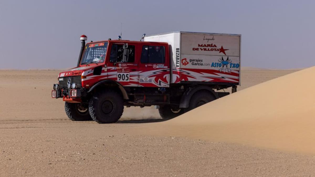 "Es una carrera de eliminación, una lucha contra el desierto": 'Livingstone' sigue vivo en el Dakar más exigente