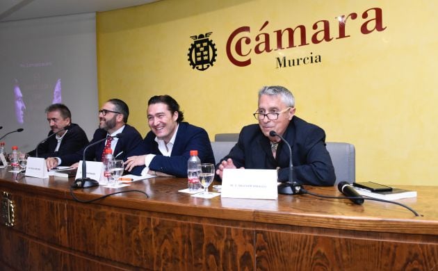 Presentación del libro &#039;El murciano que desafió al dragón chino&#039; en la Cámara de Comercio de Murcia