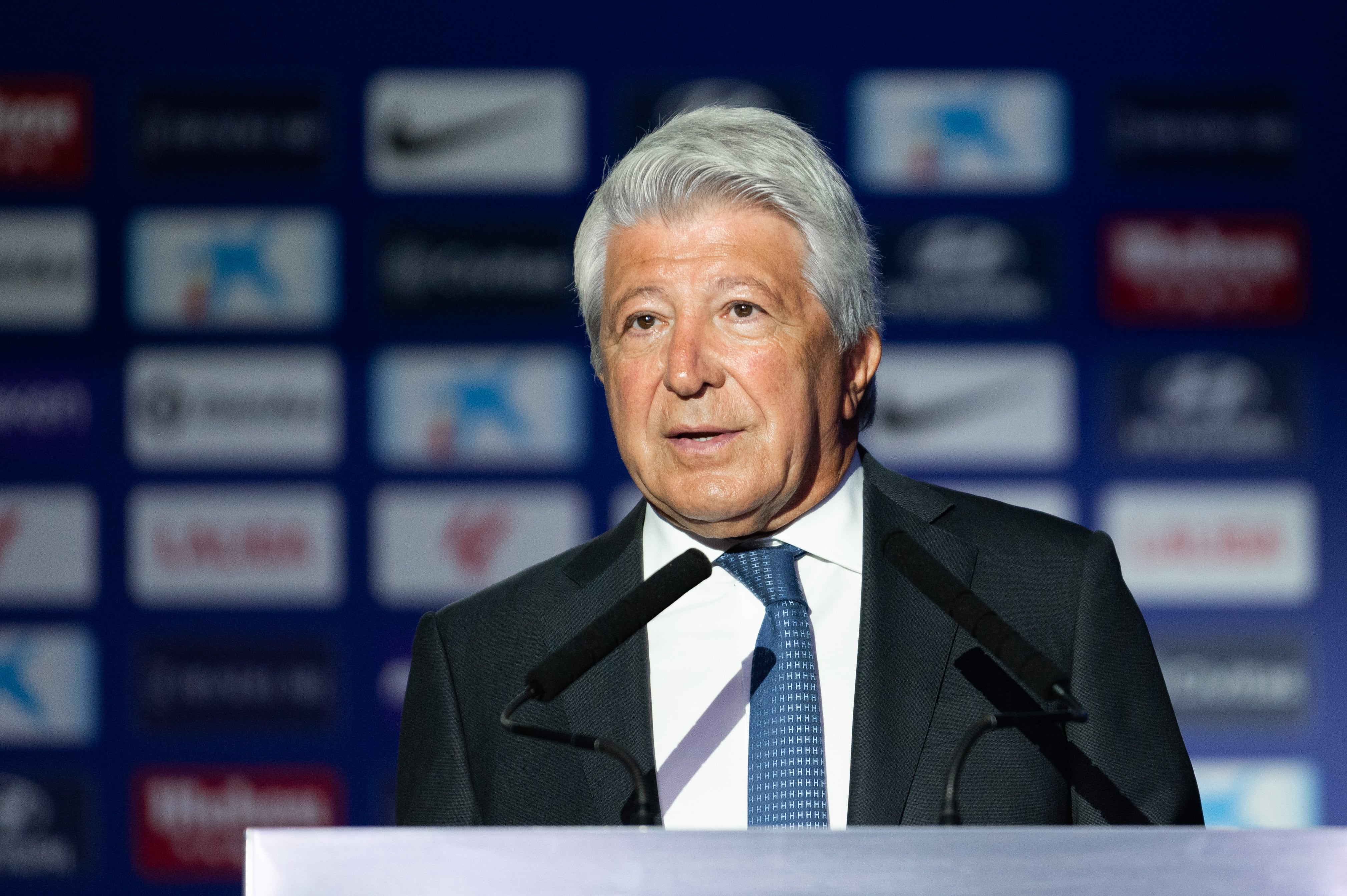 Enrique Cerezo, en la presentación de Julián Álvarez como nuevo fichaje del Atlético de Madrid