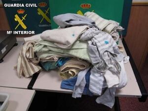 Peces de roba impregnades de cocaïna intervingudes per la Guàrdia Civil