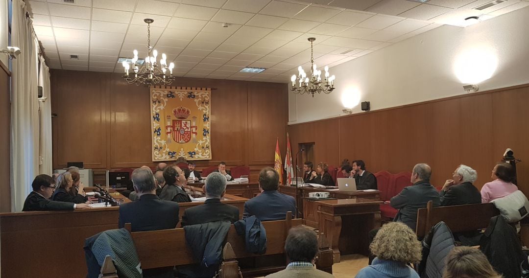 Primera jornada de declaración de imputados en el juicio de las prejubilaciones de Caja Segovia