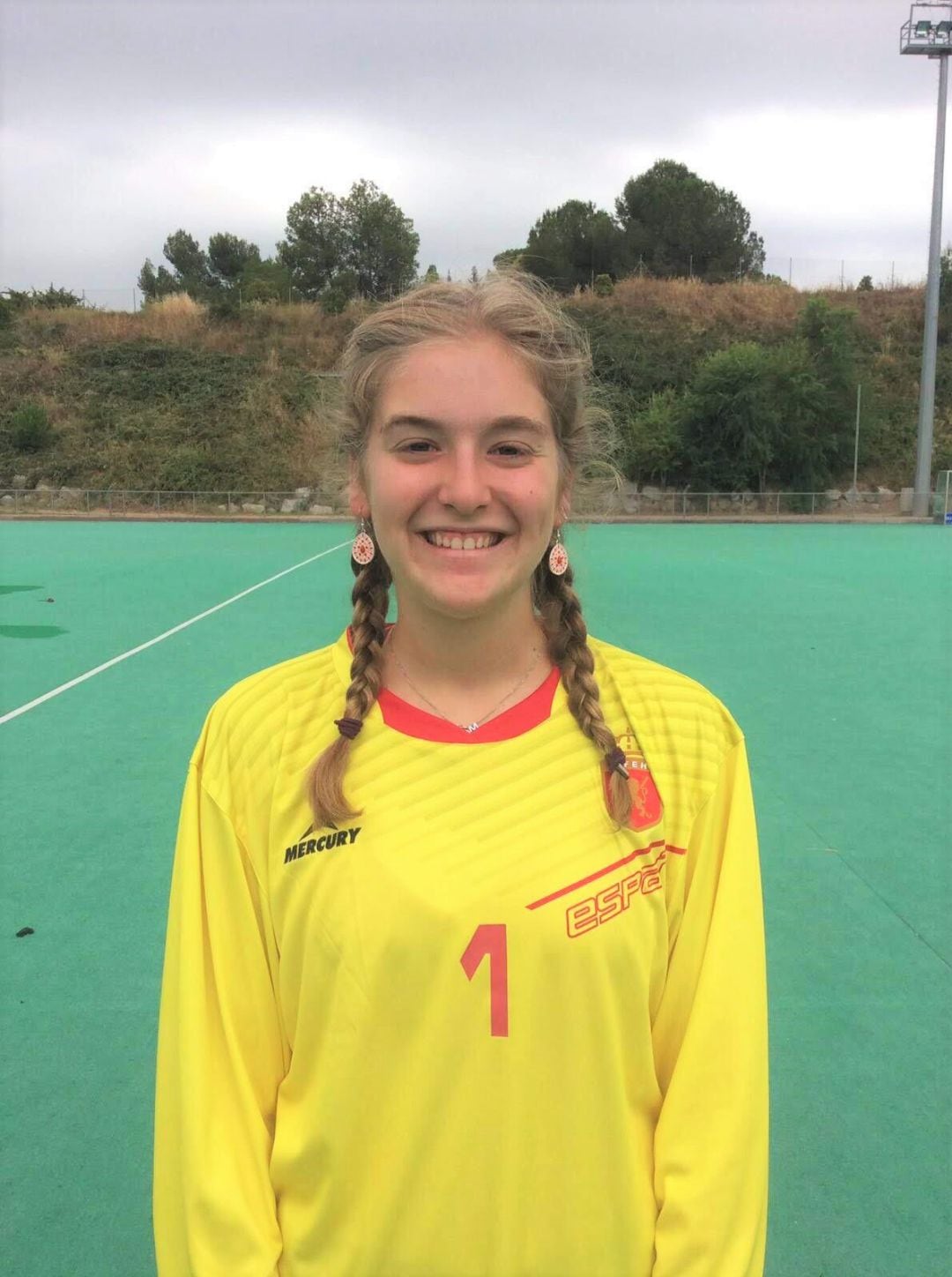 María Tello con la selección española de hockey