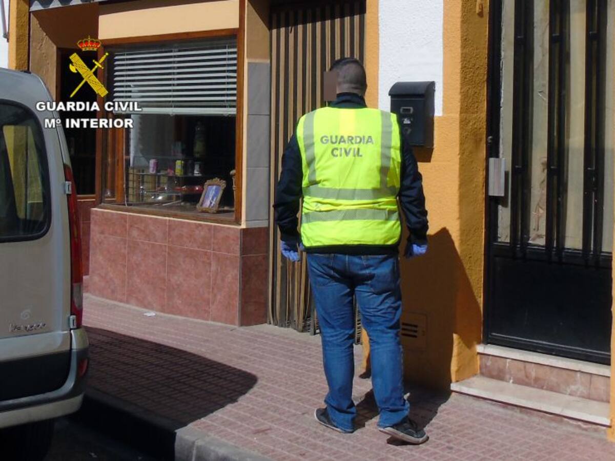 Utilizaba una panadería como tapadera para vender la droga