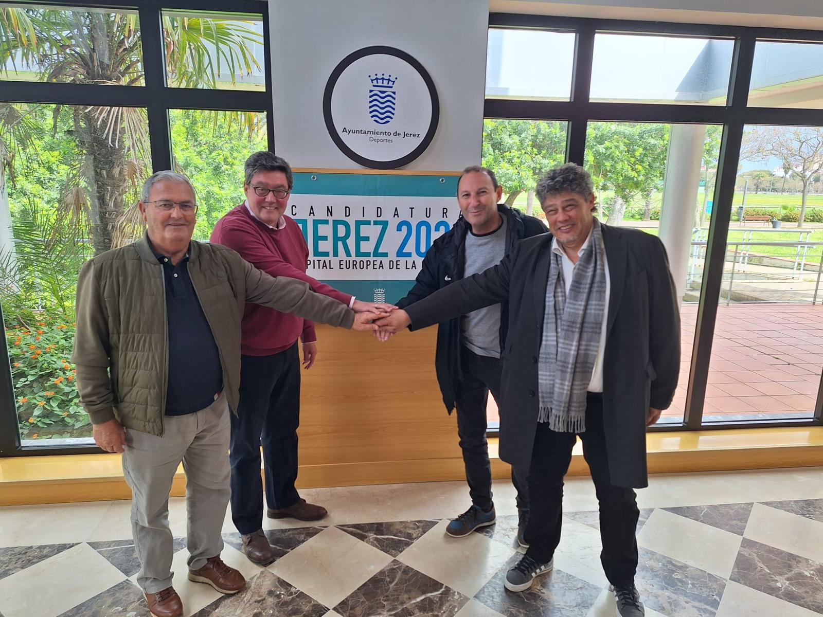 Reunión en el Ayuntamiento con representantes de la Federación de Fútbol