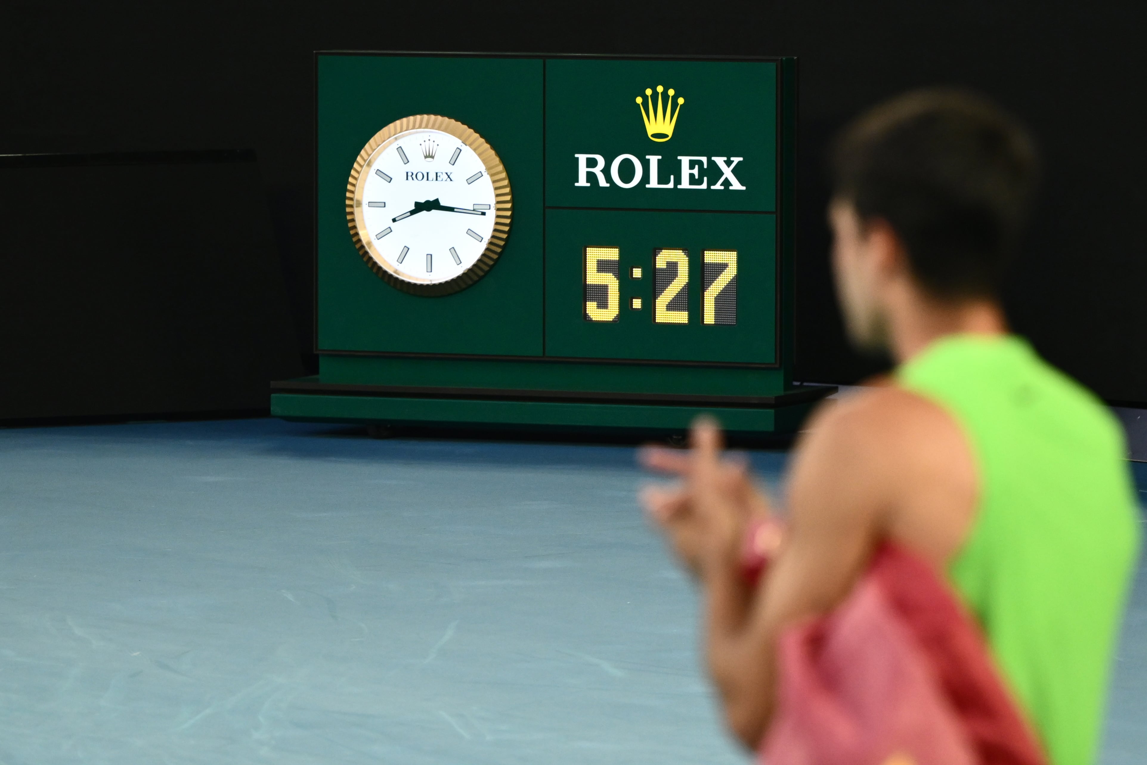 Carlos Alcaraz durante su partido de semifinales en el Open de Australia 