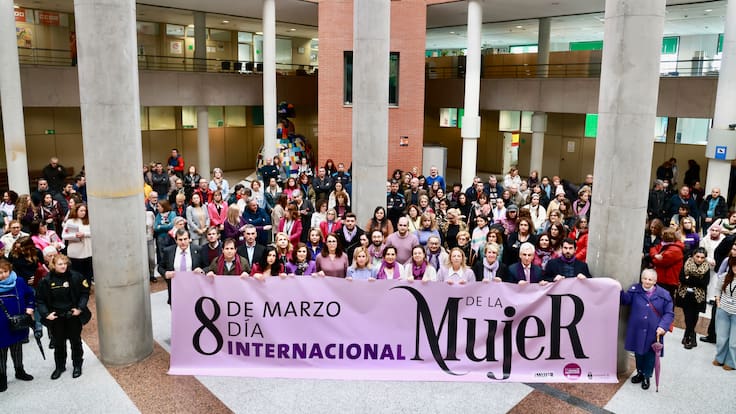 Hablamos con Concha Villalón, concejala de Bienestar Social de Alcobendas, sobre la programación del 8M