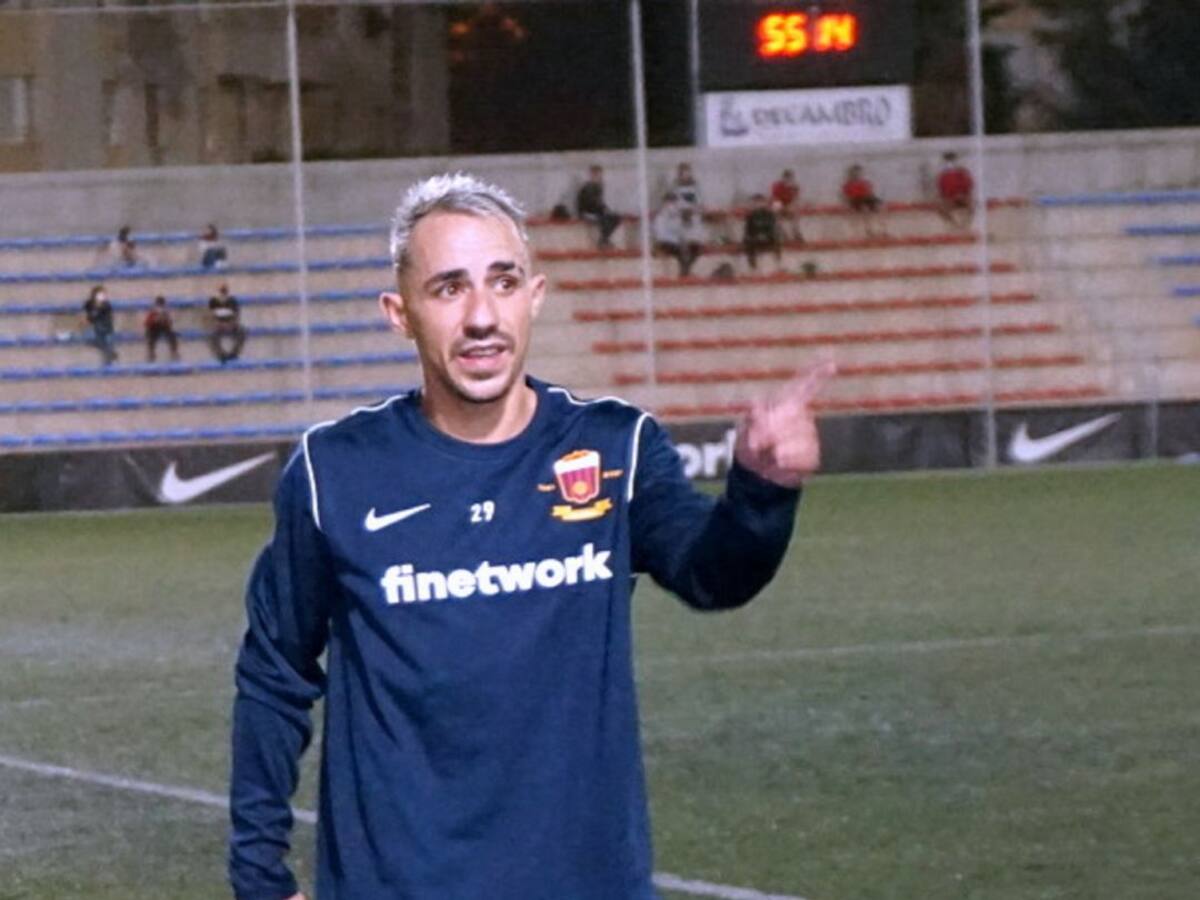 Ezequiel Calvente: "Agradezco la confianza del Eldense"