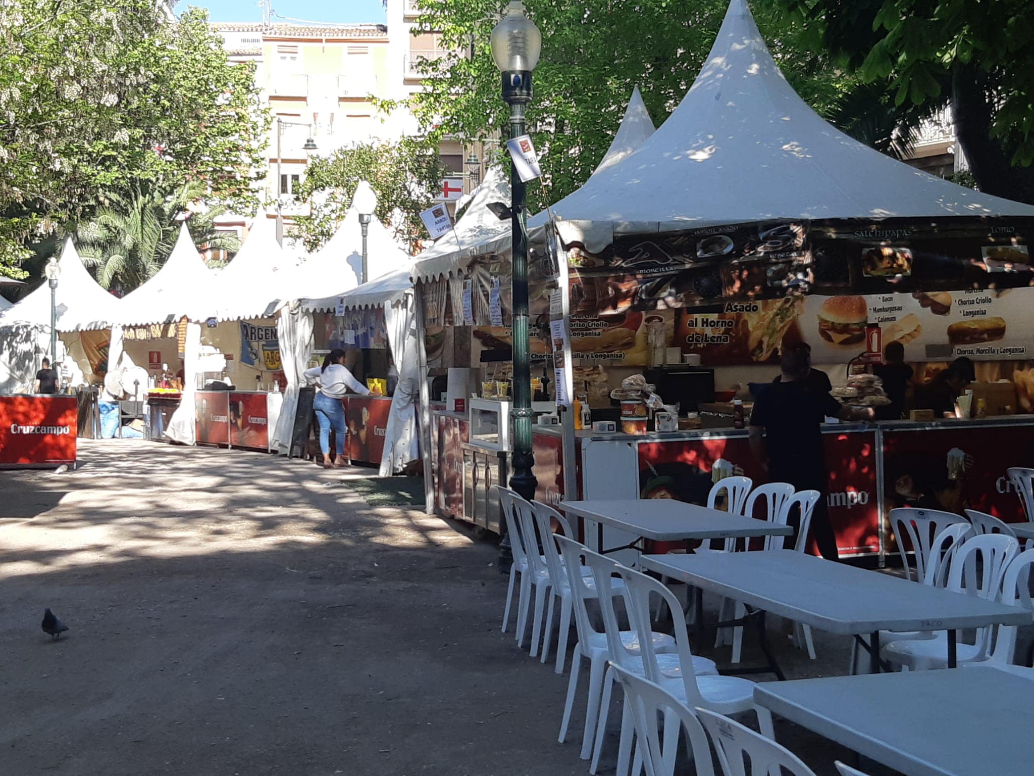 La Glorieta de Alcoy ya acoge 'Tapa i Festa'.
