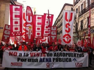 UGT, CC.OO y USO quieren protestar así contra la privatización de AENA. Dicen que también habrá paros durante la campaña electoral