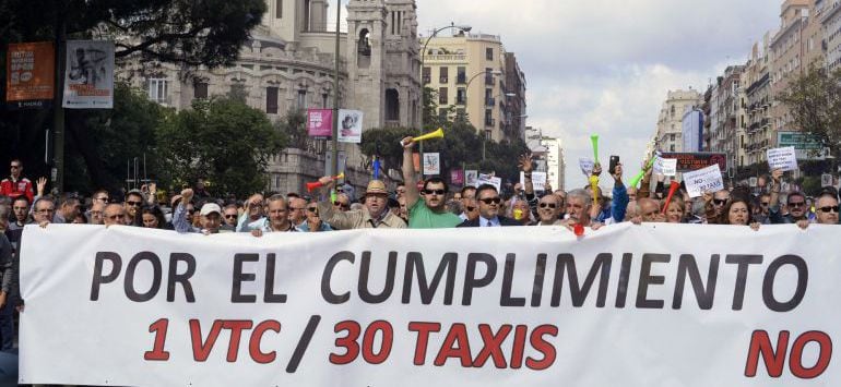 Taxistas se manifiestan en Madrid en abril de este año