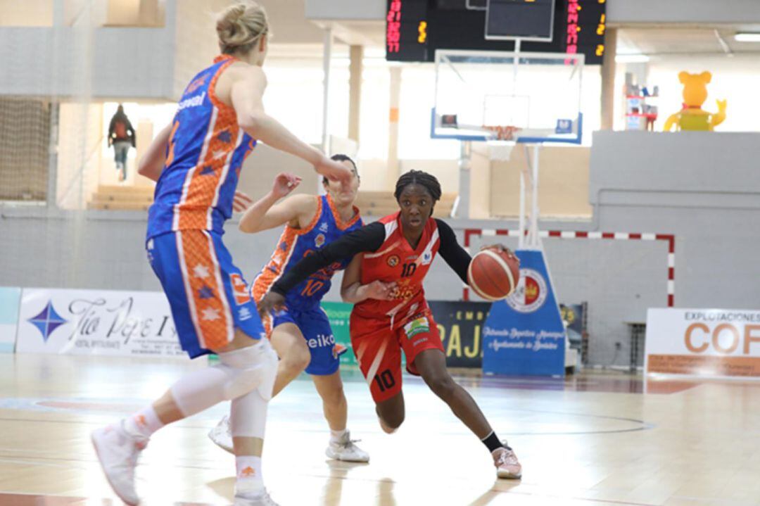 Valencia Basket sumó una victoria para seguir peleando por la primera plaza con Avenida.