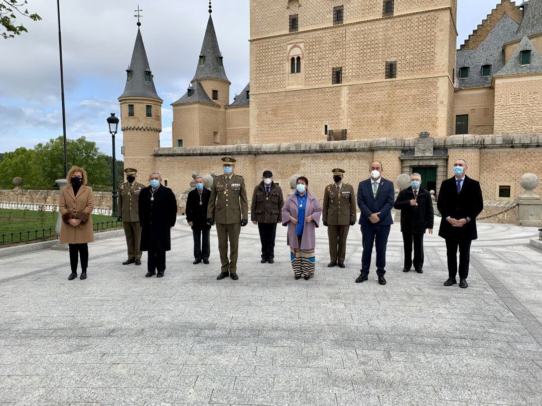 Acto de inauguracion de la plaza de la Reina Victoria Eugenia