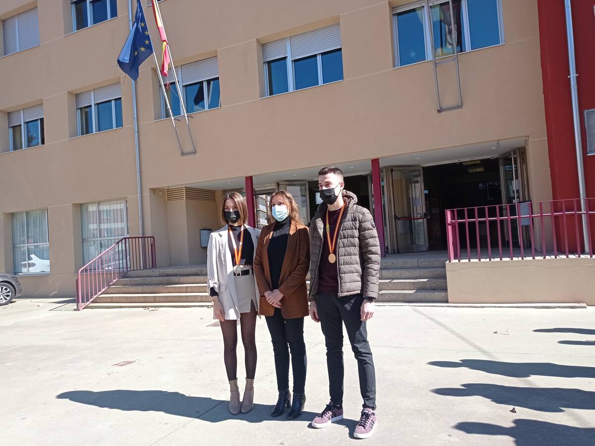 Dos alumnos del IES ‘Trinidad Arroyo’ medallas de oro y plata en el Spainskills