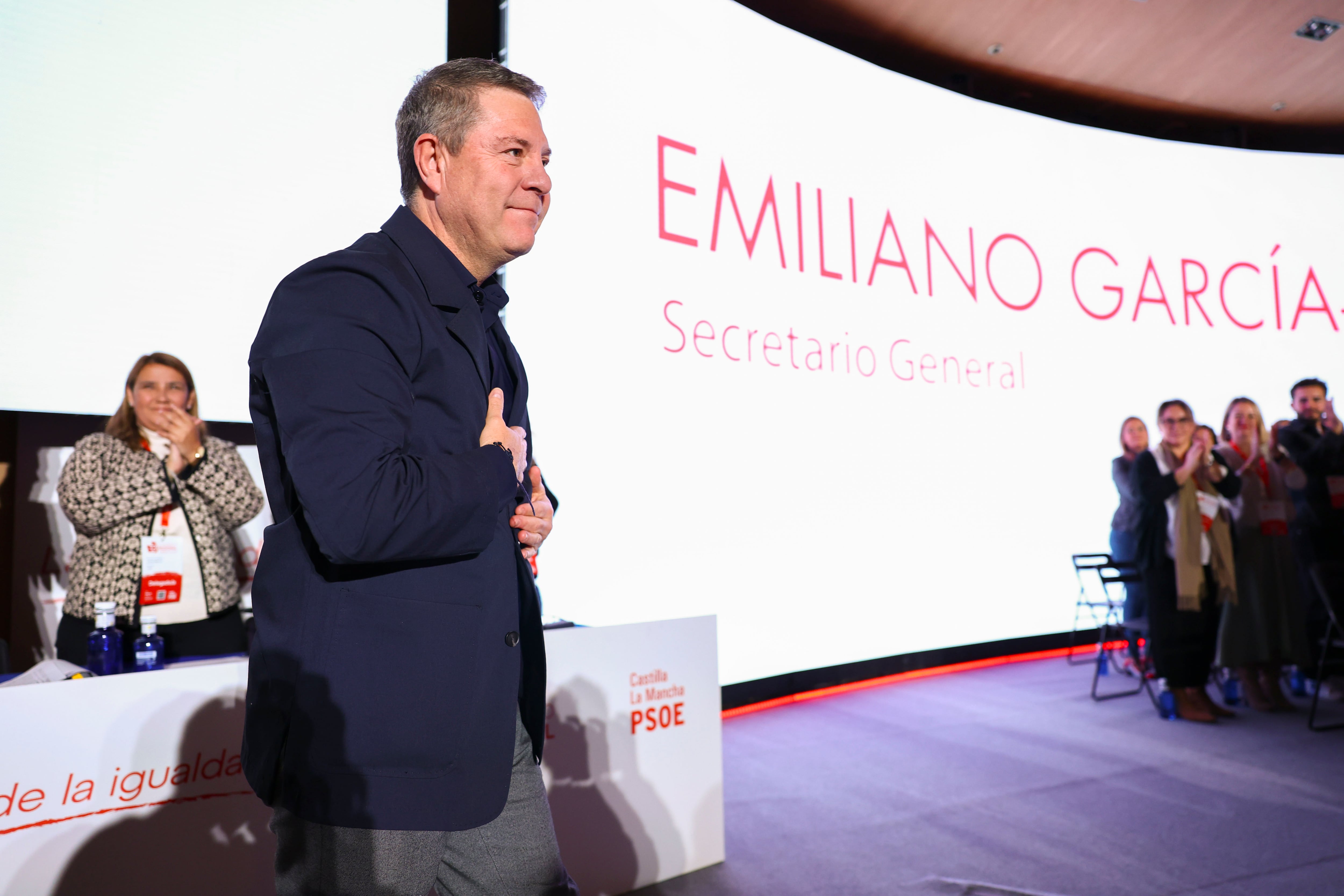 TOLEDO, 19/01/2025.- El PSOE de Castilla-La Mancha ha aprobado este domingo su nueva Comisión Ejecutiva Regional, que ha salido adelante con el 99,4 % de los votos emitidos en el XIII Congreso del partido en la región, que mantiene a Emiliano García-Page (en la foto) como secretario general de los socialistas en la región.
. EFE/ Ismael Herrero
