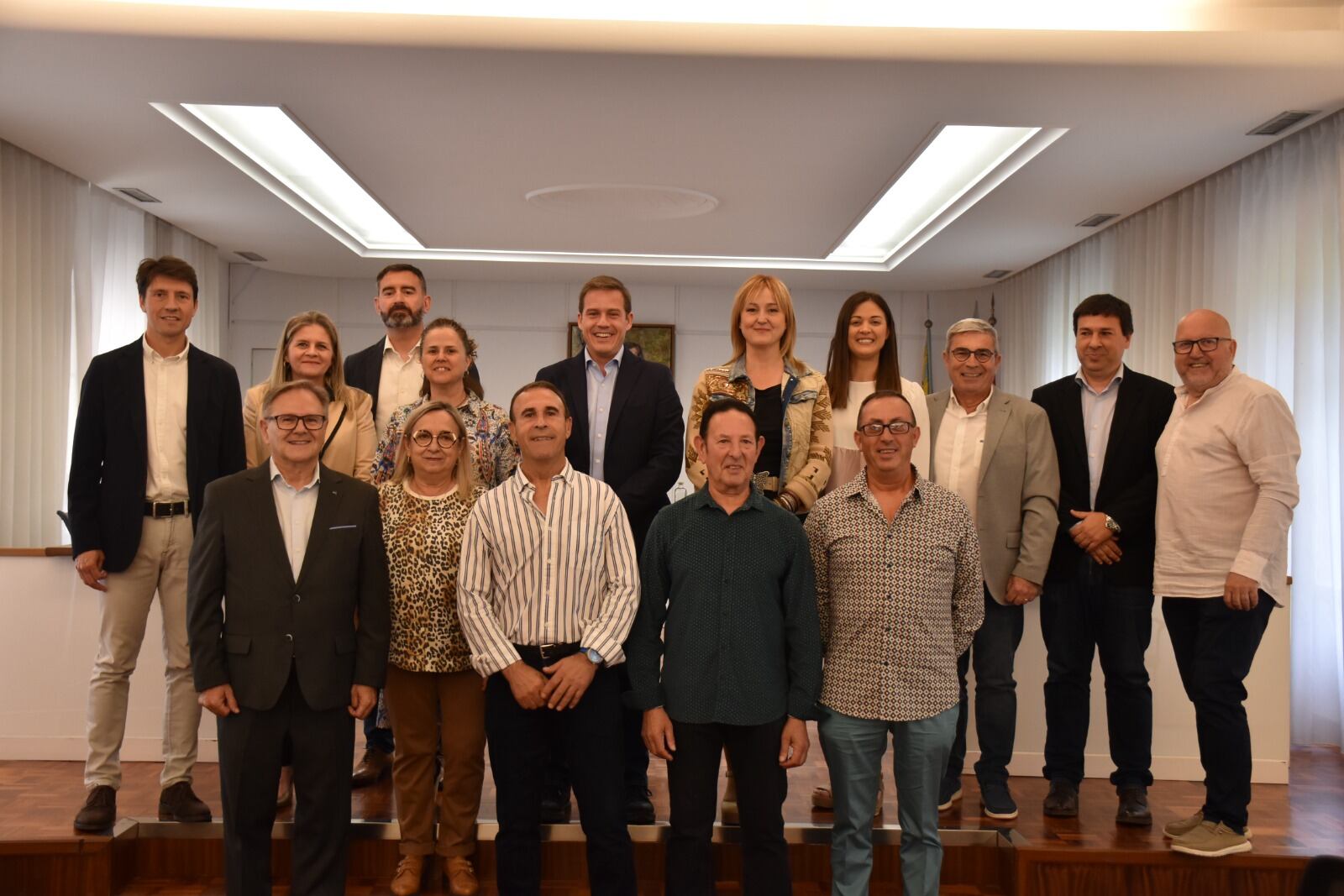 Trabajadores homenajeados (Foto: AJuntament de Xàtiva)