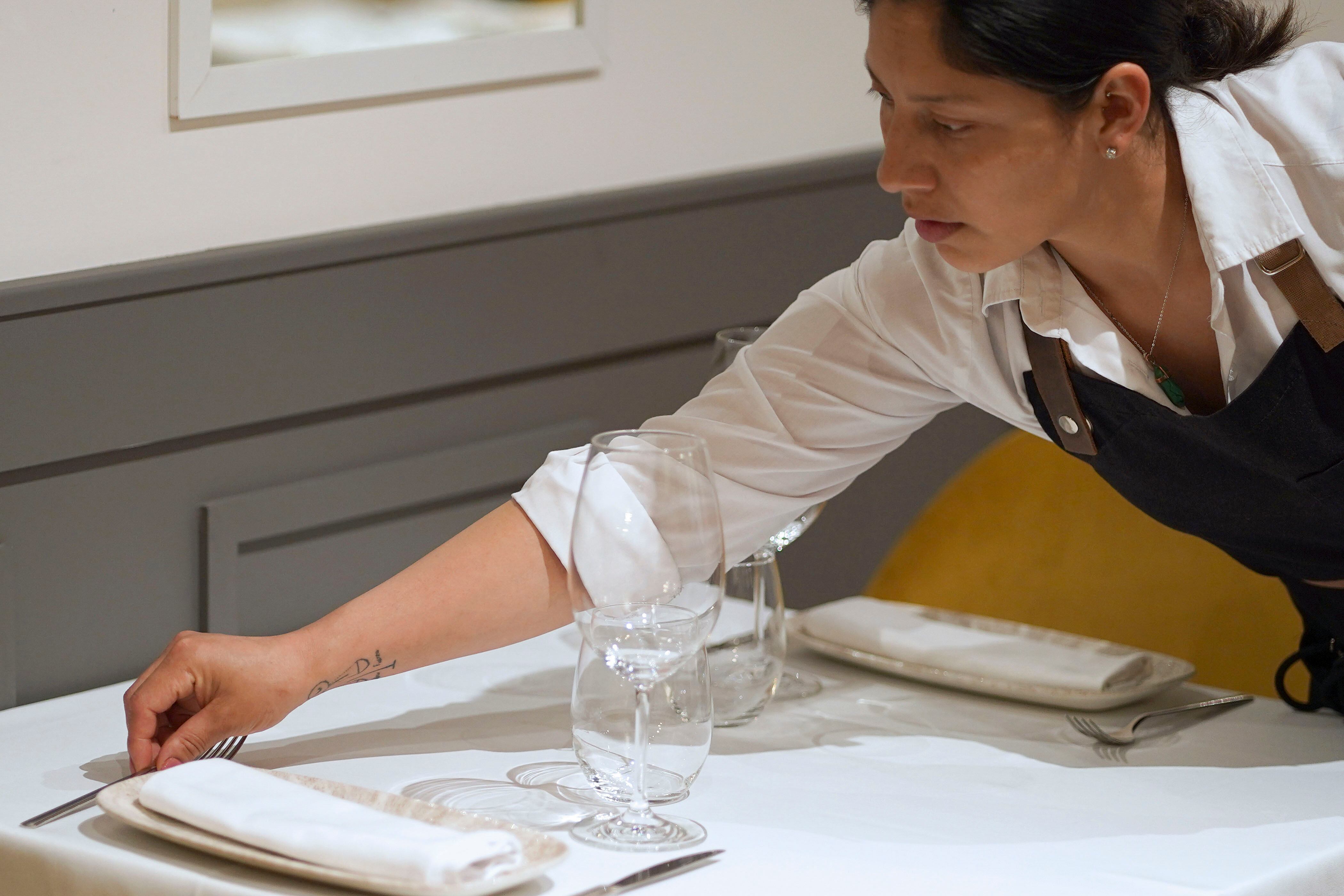 El sector Servicios continúa siendo el más afectado por el paro en la comarca de Debabarrena