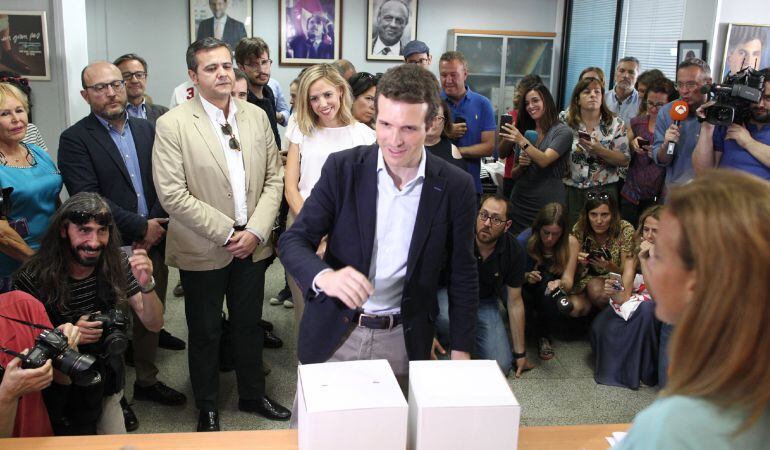 Pablo Casado ha sido el más votado en las agrupaciones de los grandes municipios del sur de Madrid.