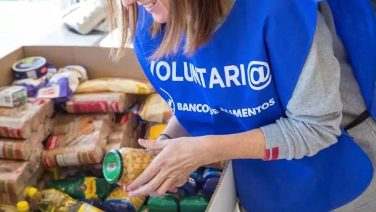 El Banco de Alimentos de Cantabria se plantear reducir la entrega de aceite a los usuarios ante el incremento de los precios