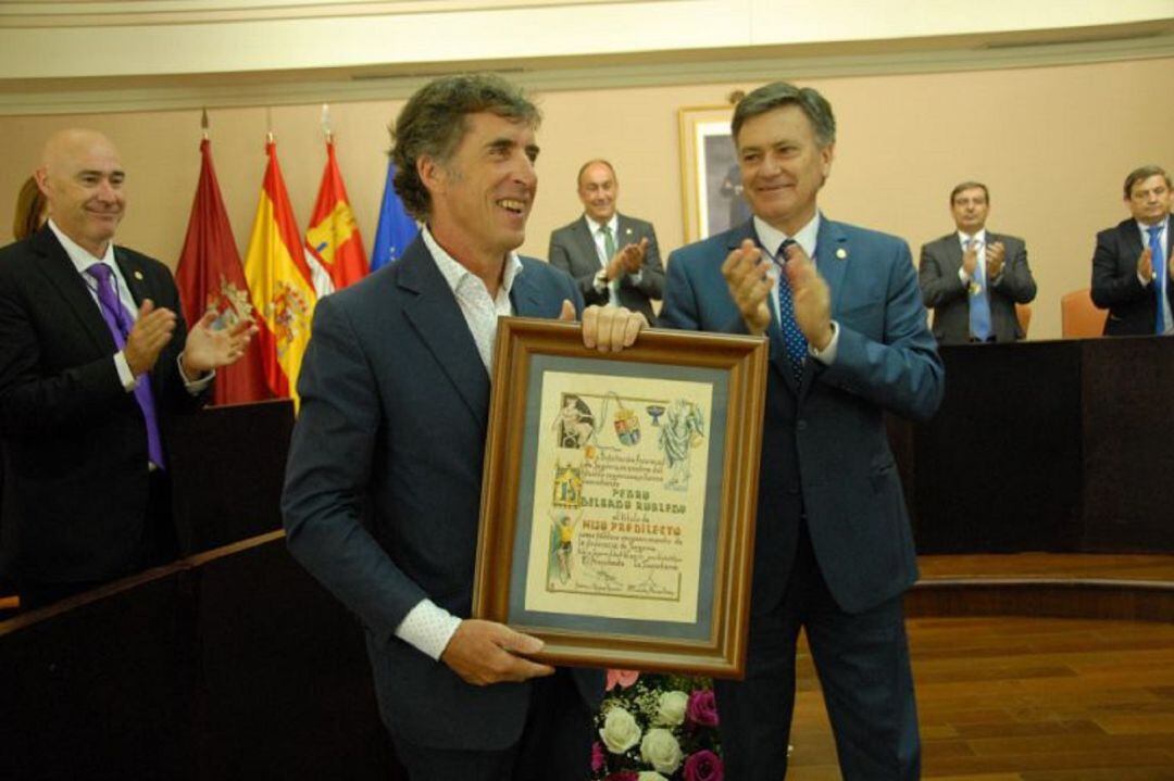 Pedro Delgado critica las franjas establecidas para hacer ciclismo