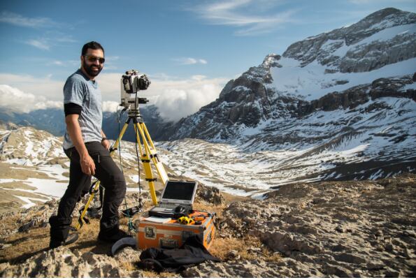 Jesús Revuelta entre glaciares