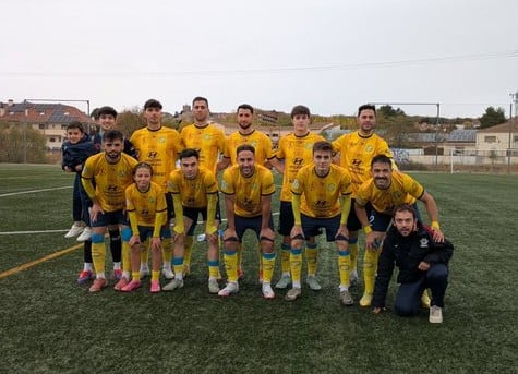 Alineación del Colegios Diocesanos en uno de los partidos en Sancti Spiritu