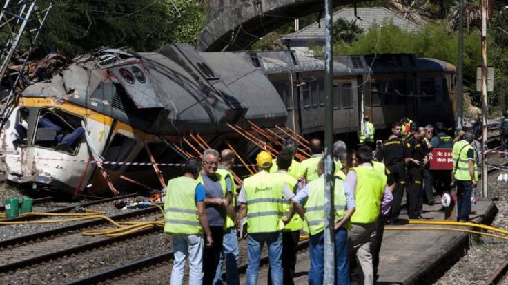 Cuatro muertos y medio centenar de heridos en el accidente férreo de O Porriño