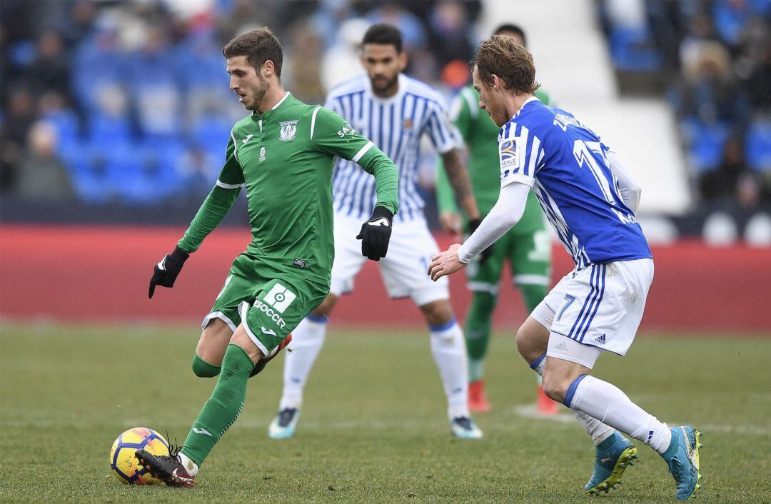 El 'Lega' cedió también sus colores a los realistas (por cuestiones publicitarias) en un partido en Butarque.